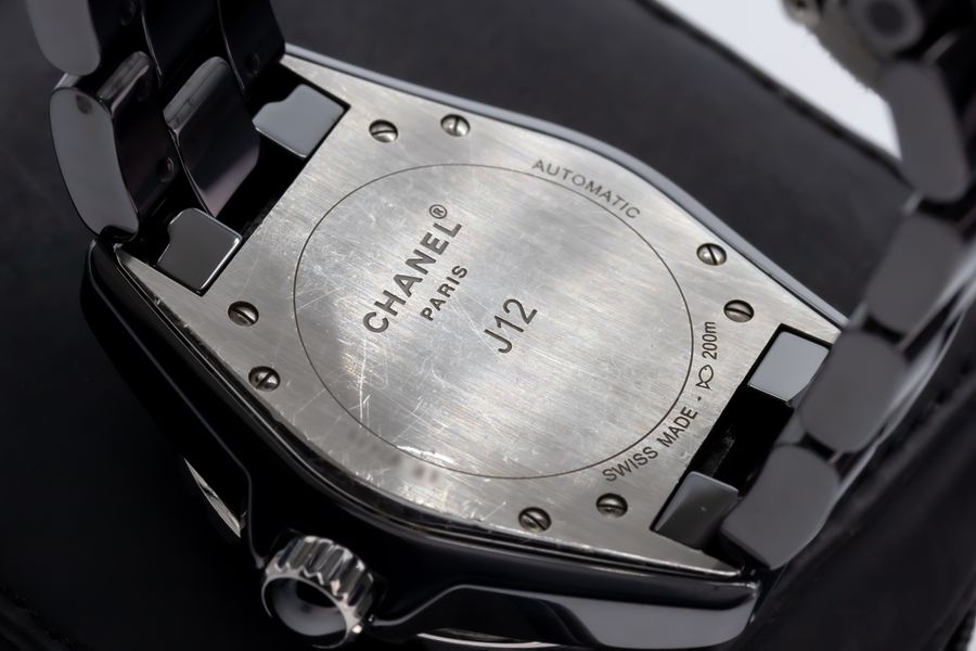 Chanel J12 H1757